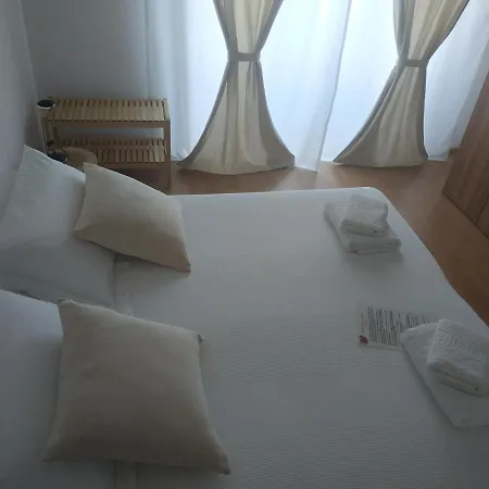 Yourhouse San Raffaele 아파트 밀라노